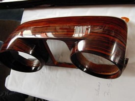 Überarbeiteter Instrumententräger