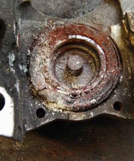 Beispiel warum eine Mercedes Bremse überholt werden muss | Wörle Fahrzeugtechnik