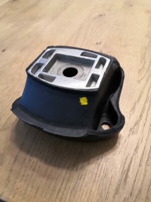 Engine Mount R 107 Right